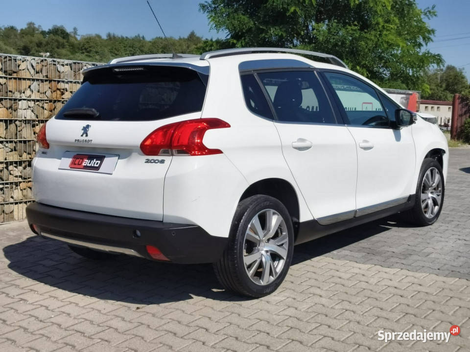 Peugeot 2008 12 turbo benzyna panorama automat