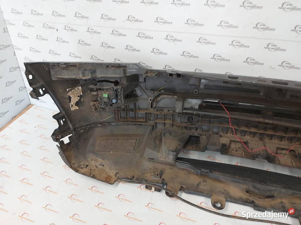 LAND ROVER DISCOVERY IV 12r zderzak przód Zderzaki świętokrzyskie