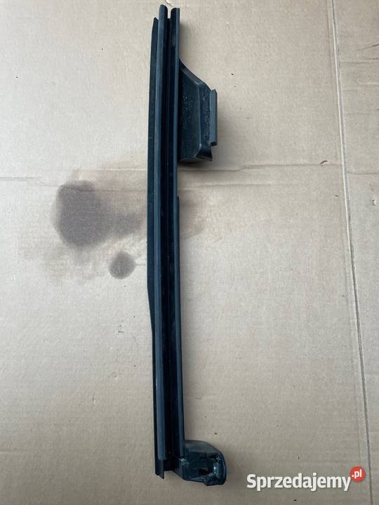 Ducato Boxer III 2016 prowadnica szyby prawy Świdnik