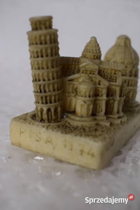 Piazza dei miracoli mała figurka z Włoch z lat Chełmno
