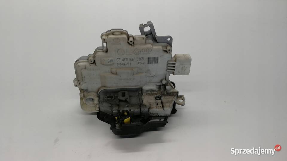 ZAMEK DRZWI PRAWY PRZÓD AUDI A6 C6 4F2837016B UK Przystajń