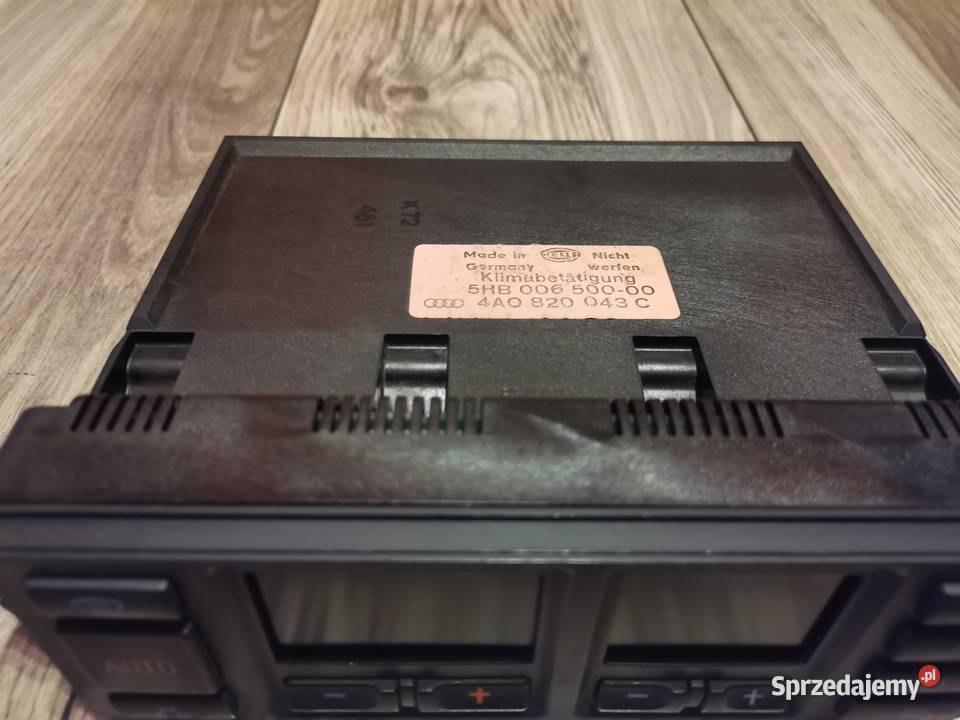 AUDI 100S4A6S6 C480 B4PANEL KLIMATYZACJI Trzeciewiec
