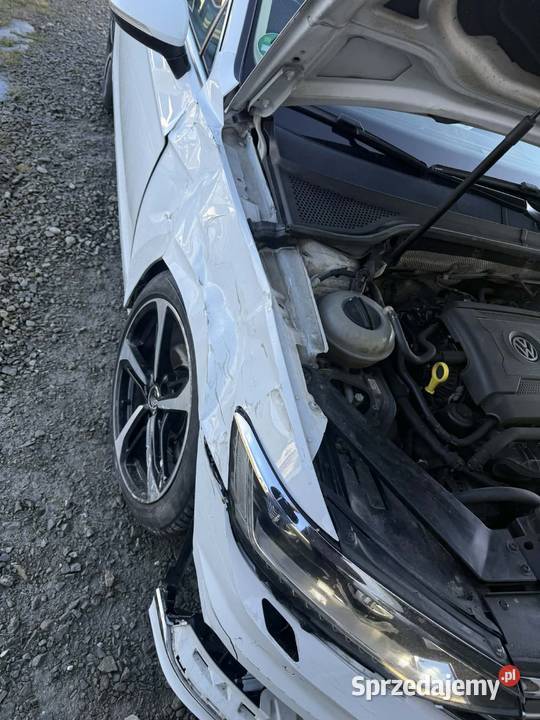 Sprzedam VW passat b8 18 Tsi