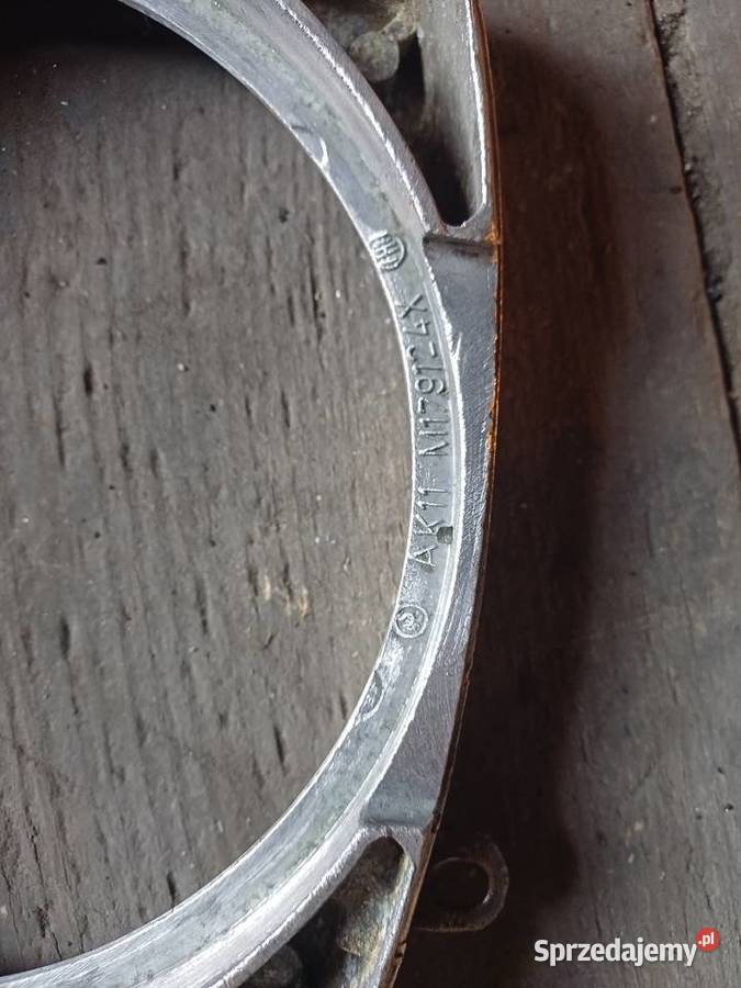 Ramka aluminiowa przedniej lampy shl m17 gazela Świdnica Polska