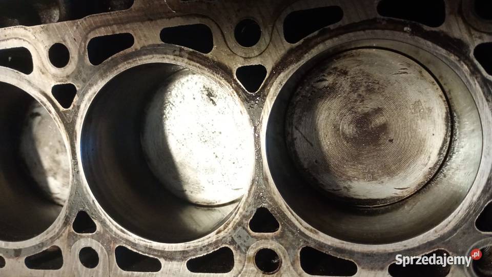 Silnik Dacia Sandero 12 lpg 11r D4F F734 Porąbka