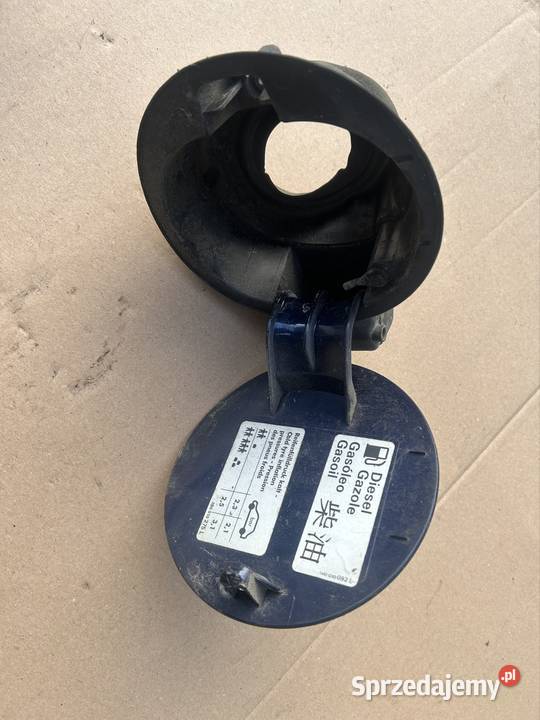Klapka wlewu paliwa Passat b5 LB5N 3b0809857a Grudziądz