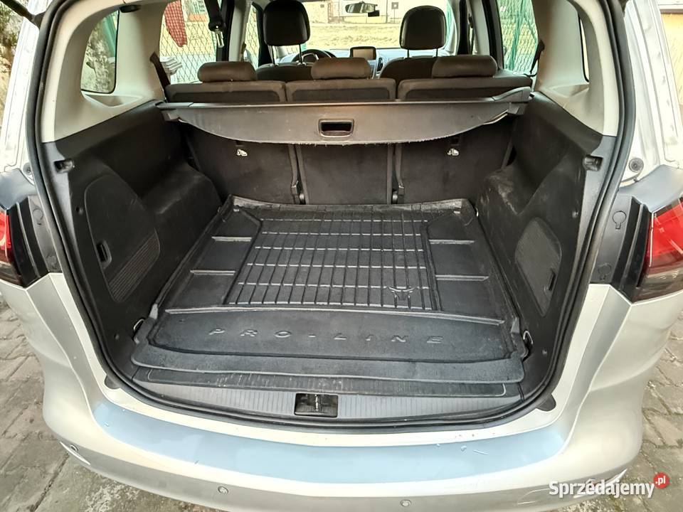 Stan LPG 3 lata Drugi kompl kół Kamera przódtył 232500km małopolskie Kraków