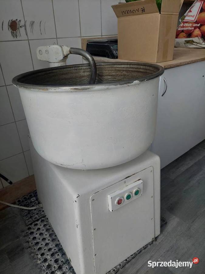 Sprzedam mieszarkę do ciasta hokejowa 50 l mazowieckie