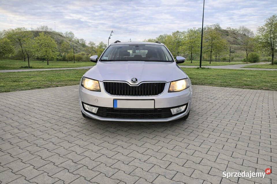 Skoda Octavia III 16 TDI diesel 105 kombi Octavia Sosnowiec