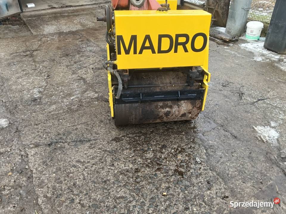 Walec MADRO WW1 prowadzony z wibracją