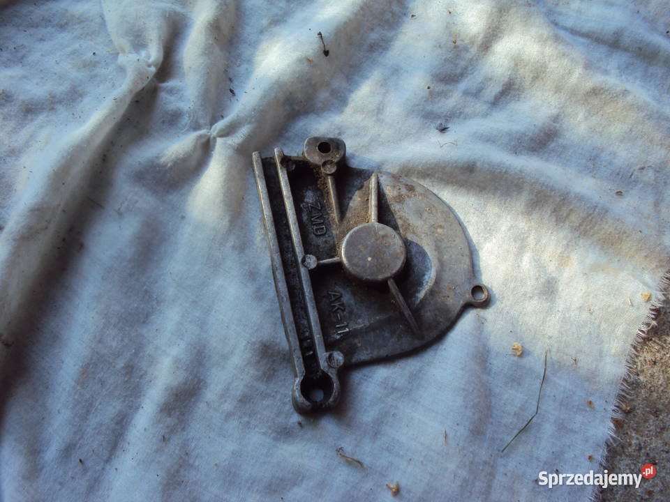 Pokrywa dekielek zębatki zdawczej Romet komar Dębica