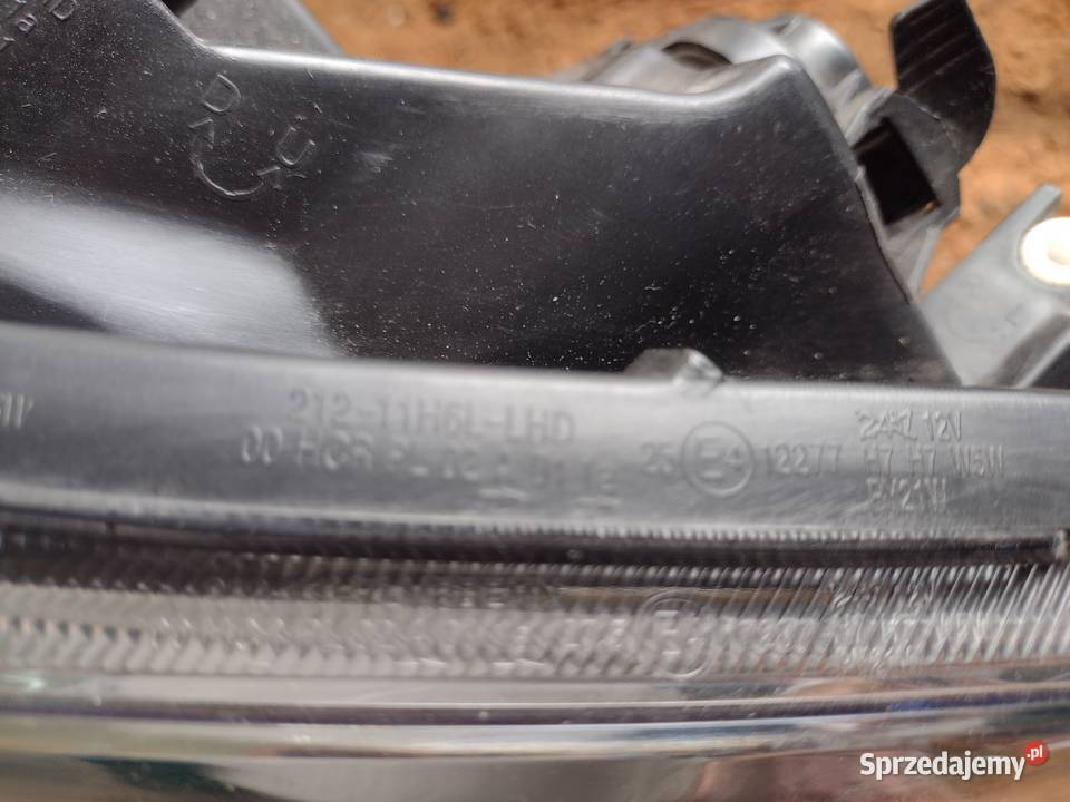 Lampa przód lewa Toyota Corolla E12 Nie Używana Tarnów