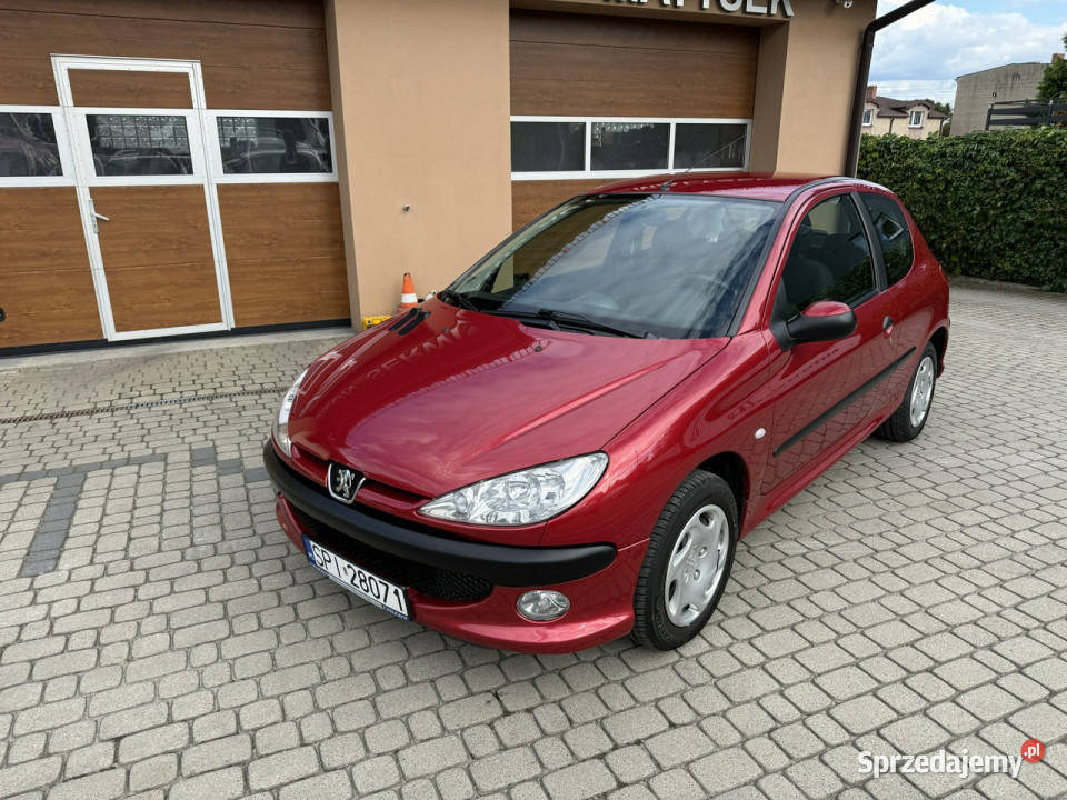 Peugeot 206 11 60 Krajowy Serwisowany Koła lato 60KM Orzech sprzedam