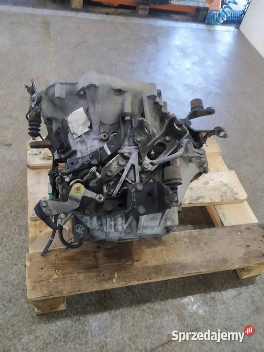 SKRZYNIA BIEGÓW 20 D4D 5SPEED Toyota Auris I