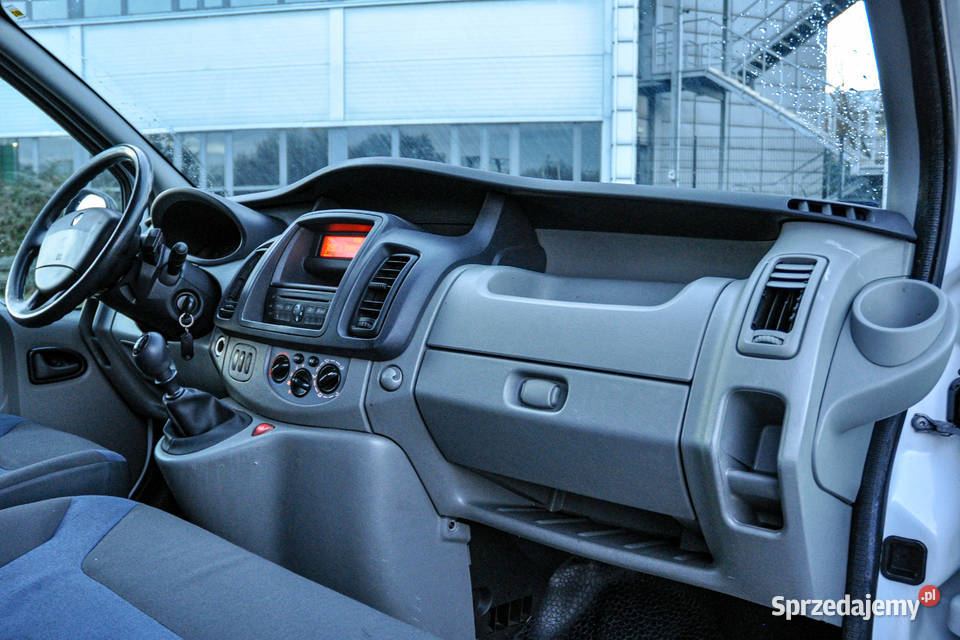 Renault Trafic 20DCi Lift 20102011 r Salon 167 167000km Wrocław