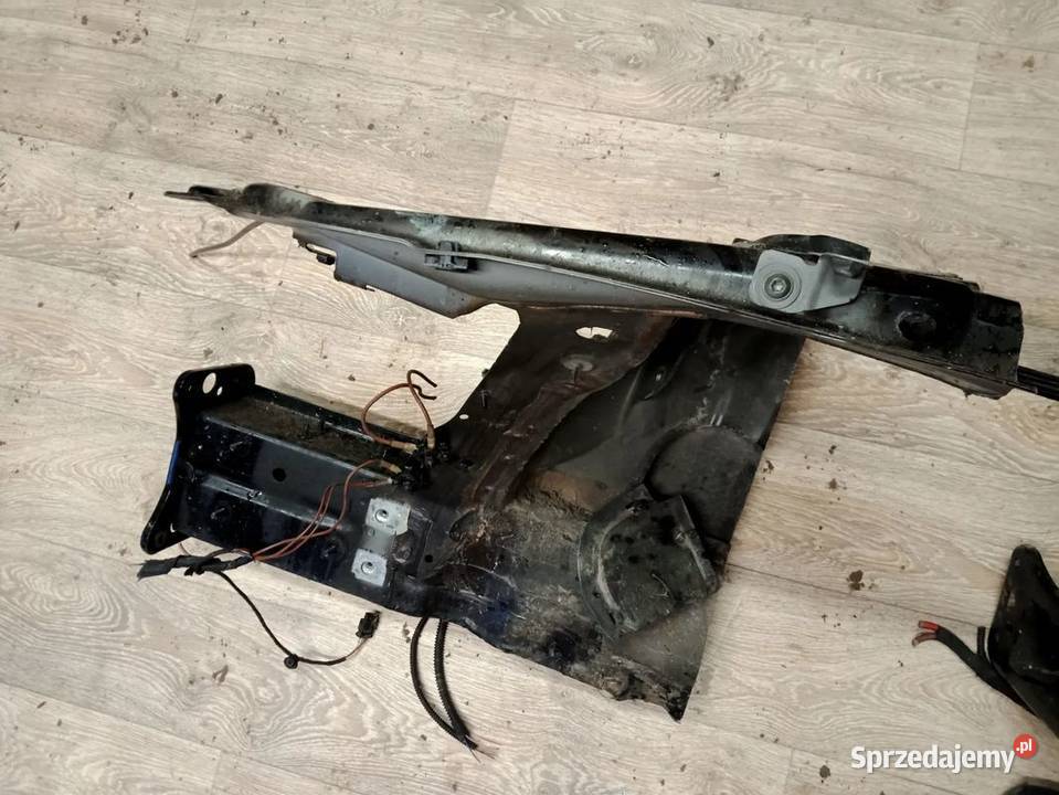 ĆWIARTKA PODŁUŻNICA PRAWA LEWA PRZÓD AUDI A4 B9 osobowe Rakoniewice
