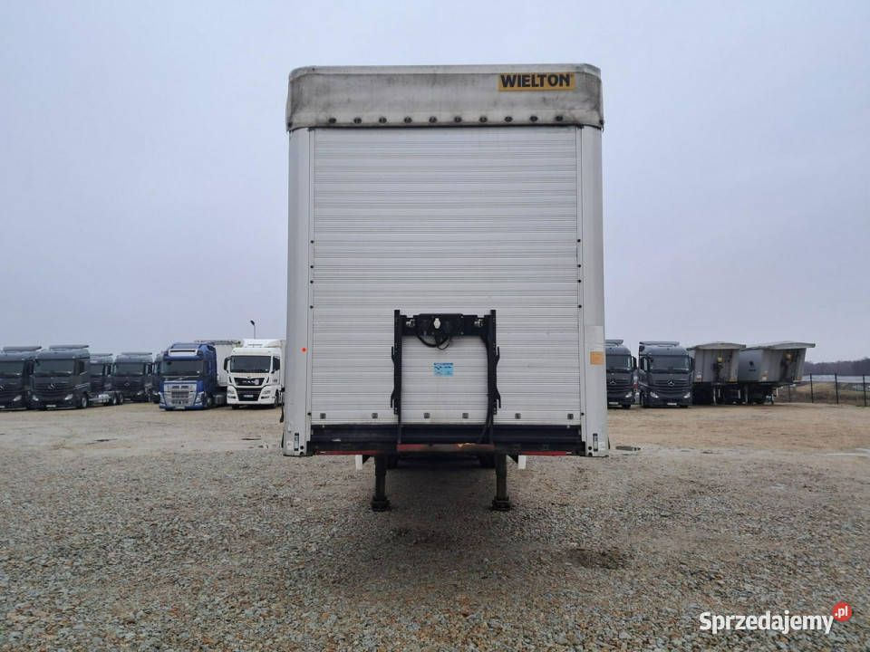 firana Wielton Komorniki