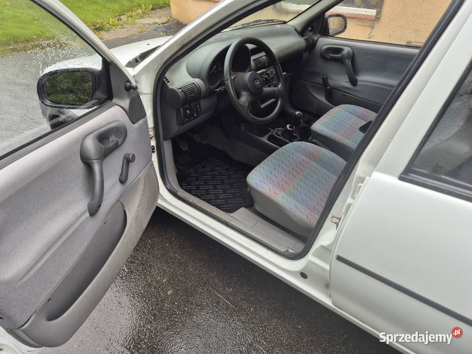 Opel corsa b 1996 Wałbrzych sprzedam