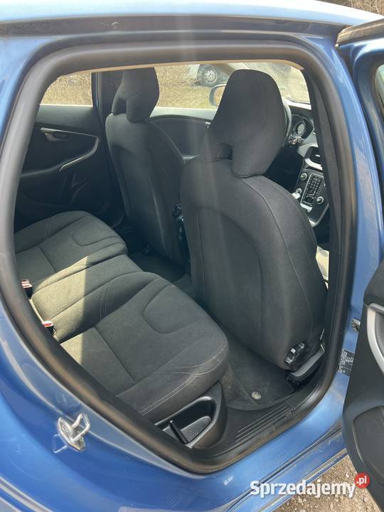 Volvo V40 D2 DriveE Momentum system Start-Stop V40 Iława sprzedam