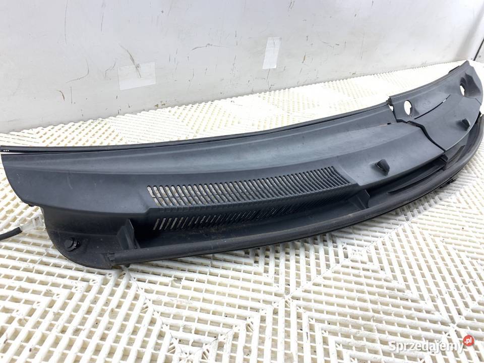 PODSZYBIE TOYOTA YARIS II 557820D100 Hatchback osobowe podkarpackie