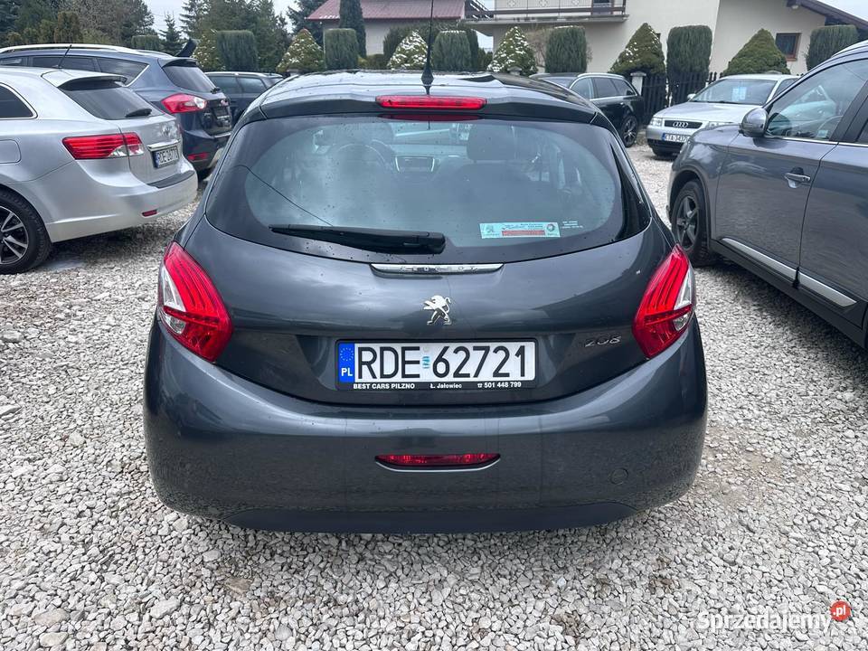 Peugeot 208 Salon Polska benzyna Ładna