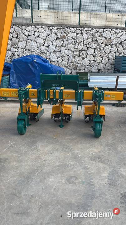 Glebogryzarka do truskawek 2 3 sekcje Yurdusar łódzkie Buczek