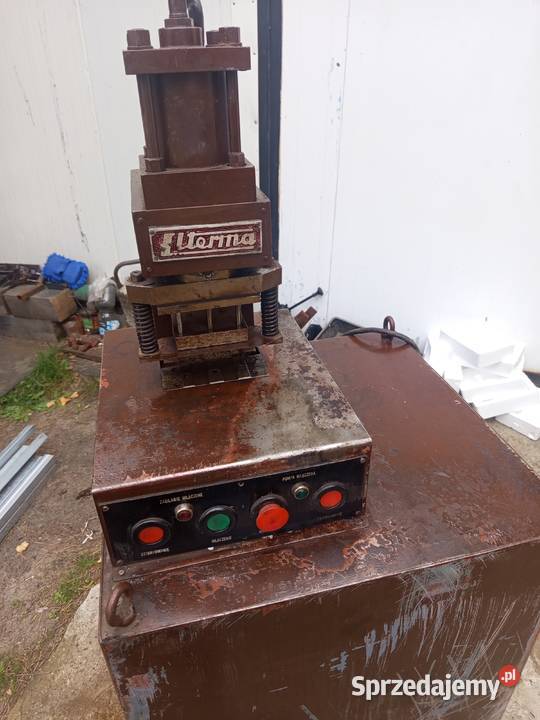 Prasa hydrauliczna automatyczna