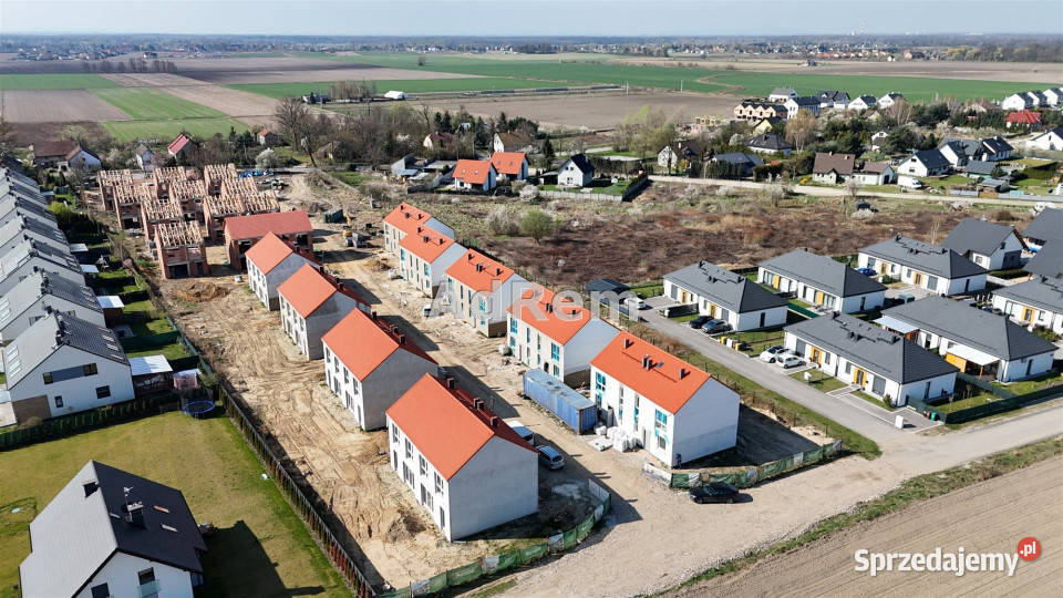 Dom bliźniak Czernica Ogrodowa 9286 metrów Liczba pokoi 4 sprzedam