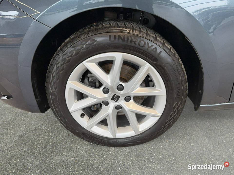 Seat Leon Sportstourer VAT 23 Style 15TSI 150 M6 immobilizer sprzedam