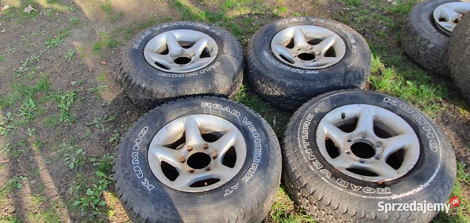 Nissan terrano Ford Maverick felga felgi opony Samochodowe Garwolin