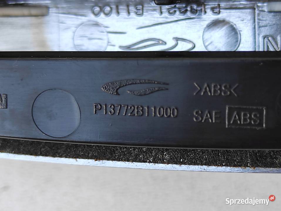 MIESZEK BIEGÓW INFINITI QX70 FX30d FX37 FX50 Wyposażenie wnętrza Nowy Tomyśl