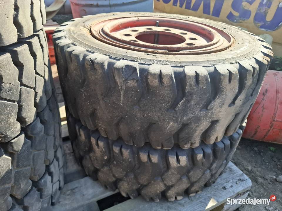 Opony do wózków widłowych 5008 25015 25x6 28x915 Targoszyn