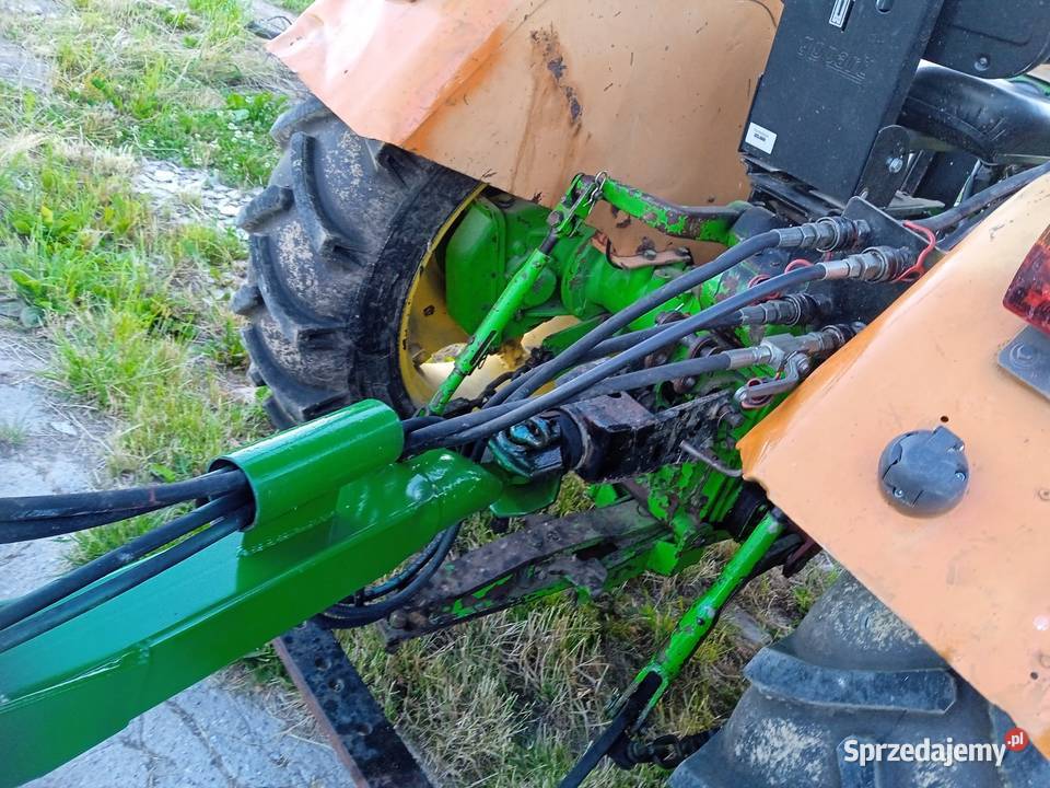 Zgrabiarka do siana i sianokiszonki Suszeń