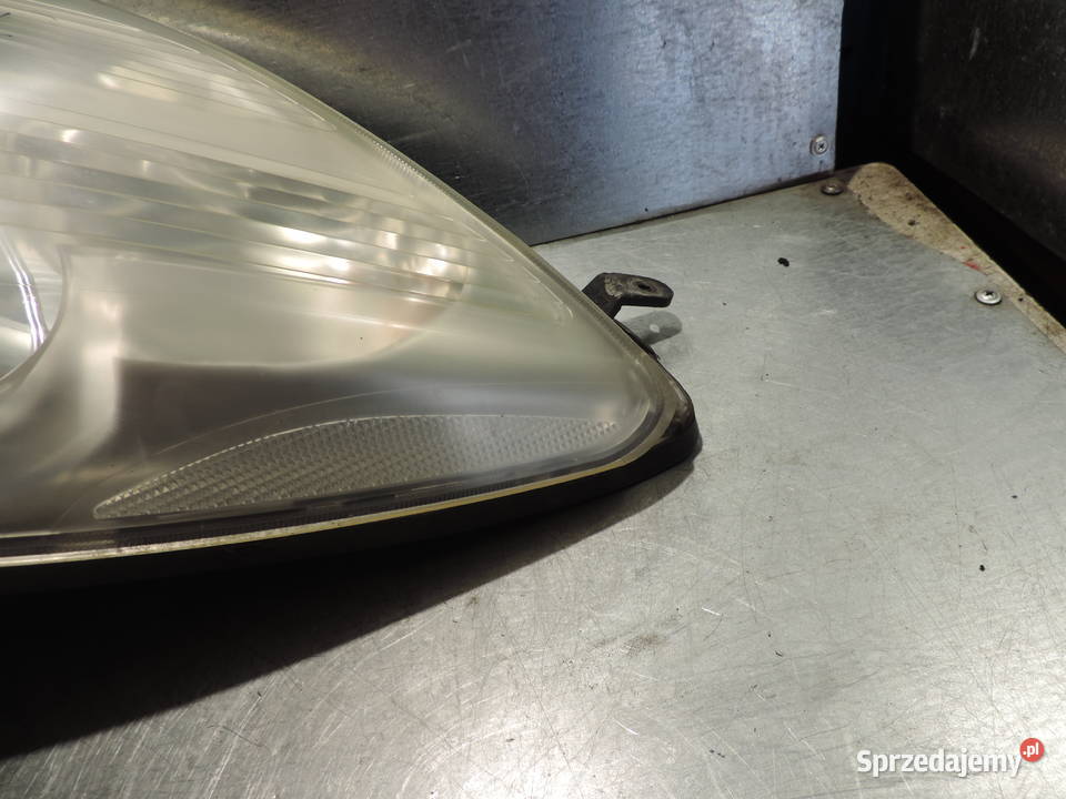 TOYOTA YARIS II 08 LAMPA REFLEKTOR LEWY PRZÓD Nowy Sącz
