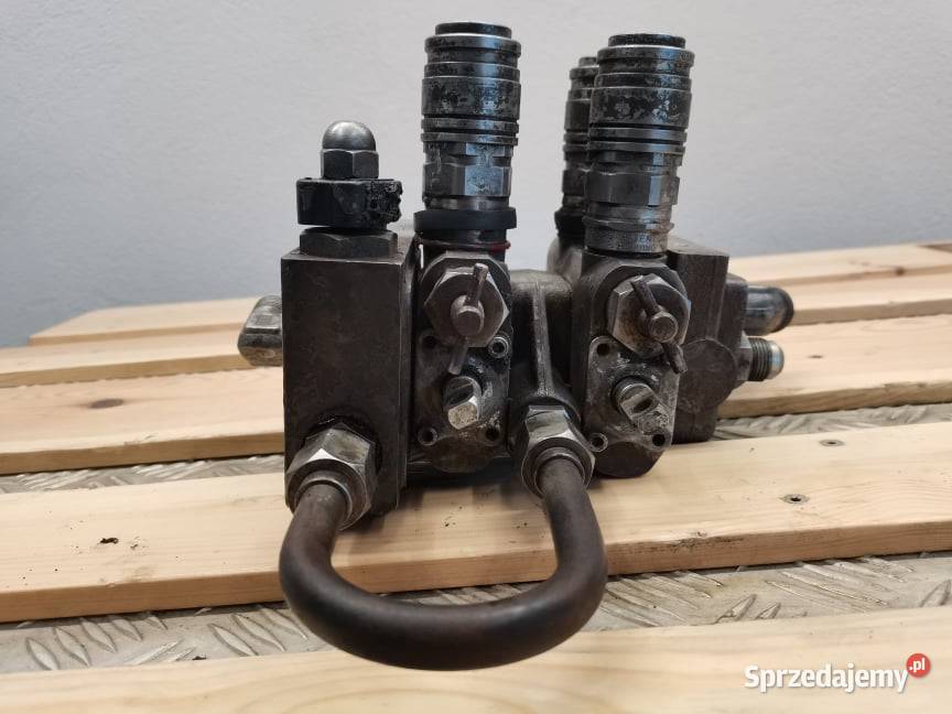 Rozdzielacz hydrauliczny Massey Ferguson 3080 Pozostałe Wilkowo