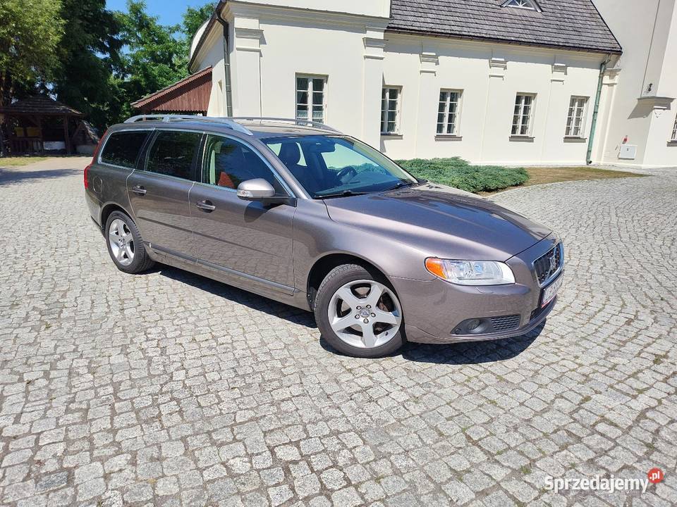 Volvo V70 24D5 absolutny full Turka