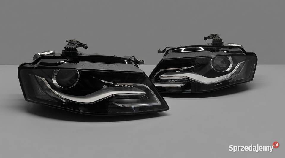 Audi A4 B8 Przedlift Xenon Skrętny Komplet Lamp Wieluń
