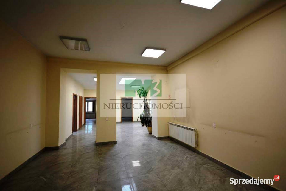 Do wynajęcia lokal usługowy o pow ok 230 m2 Przemyśl sprzedam
