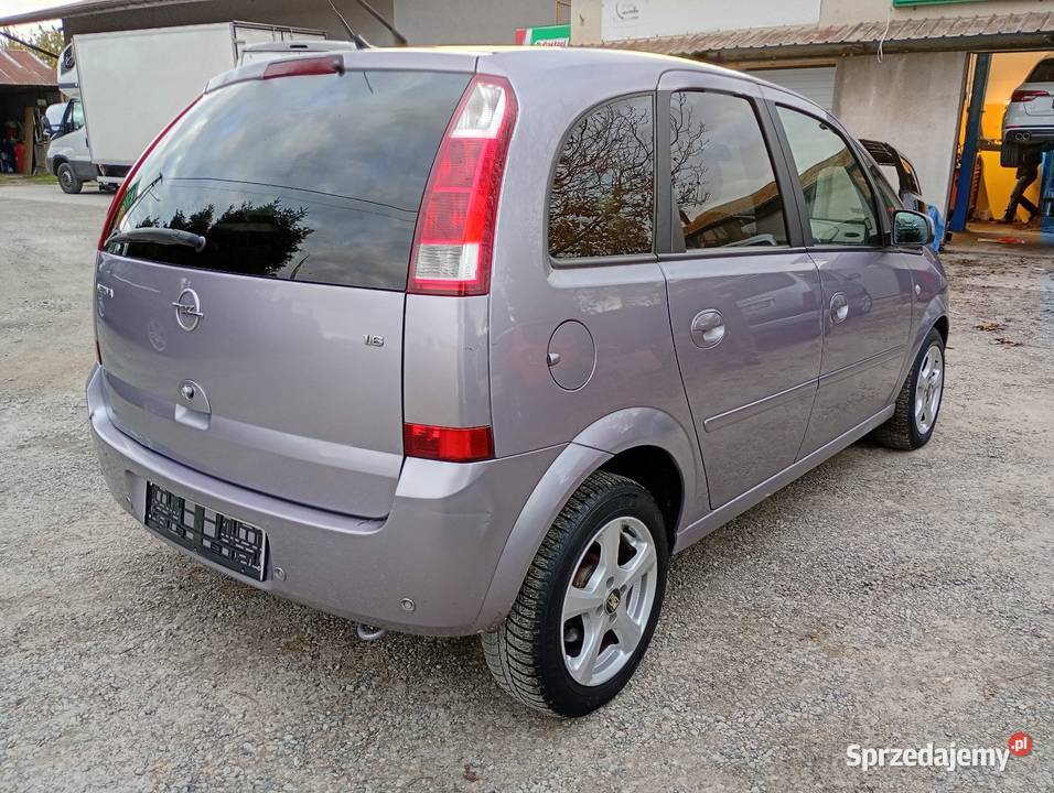 Meriva 16 automat klima