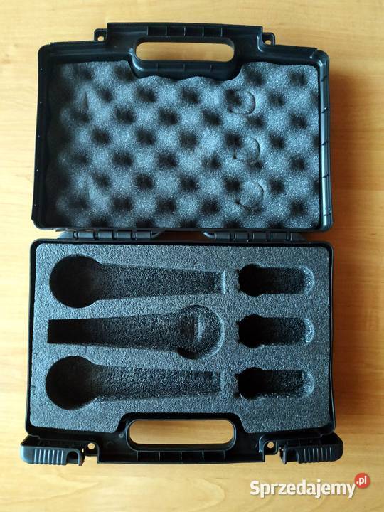 Walizka na 3 mikrofony SM58 Beta 58 PG48 PG58