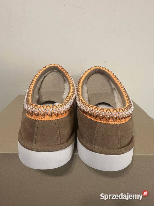 ButyKlapki UGG Tasman 5950