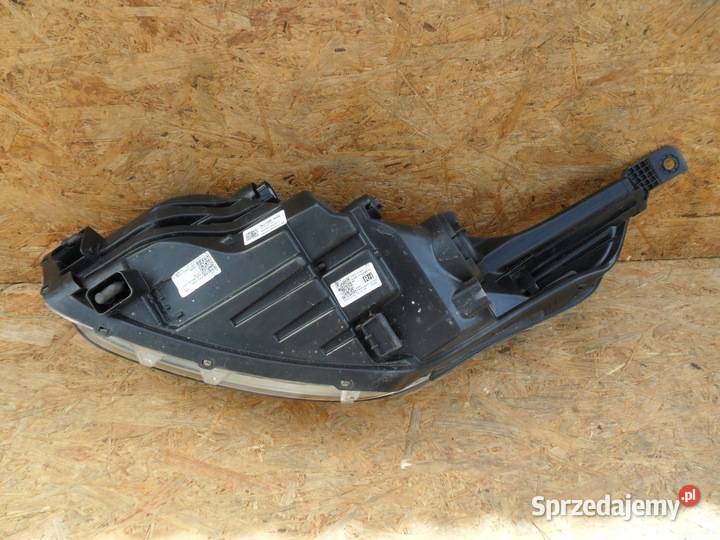 Kia Ceed III 18 lampa FULL LED Prawa 92102J7100 wielkopolskie Nowy Tomyśl