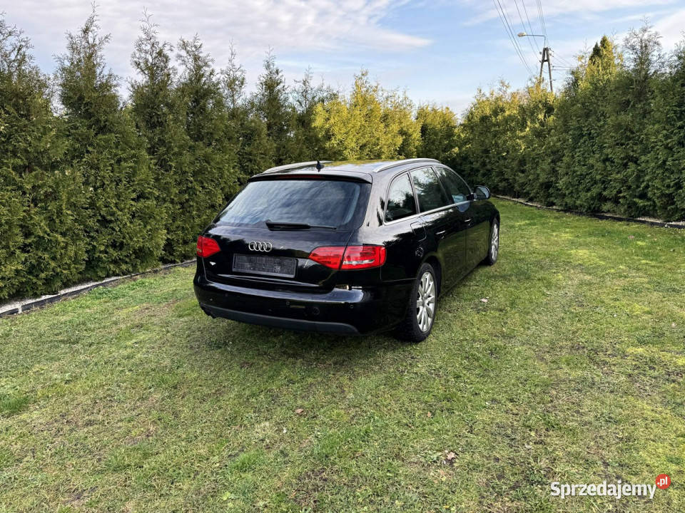 Audi A4 20 TDI 143 Xenon Led Navi Manual B8 gniazdo AUX Bliżyn sprzedam
