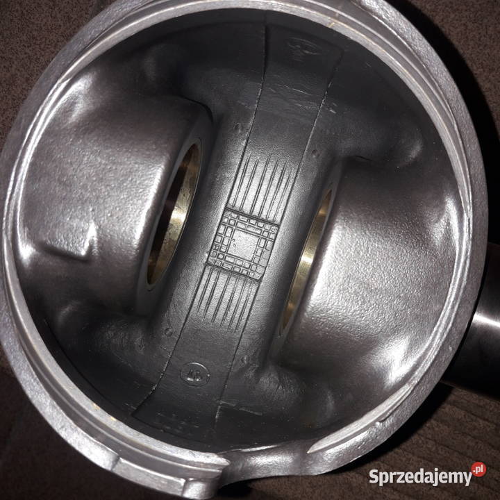Tłok Mercedes OM441A SONNE P9181 elementy napędu Częstochowa sprzedam