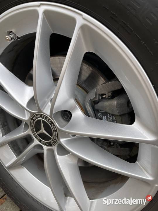 2020 MercedesBenz 180d SPORTBACK Rok produkcji 2020 podkarpackie Rzeszów sprzedam