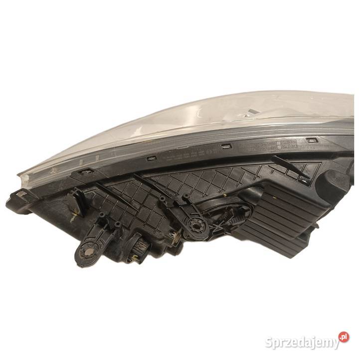 Lampa przednia prawa Hyundai i30 II 20122016 osobowe Motoryzacja