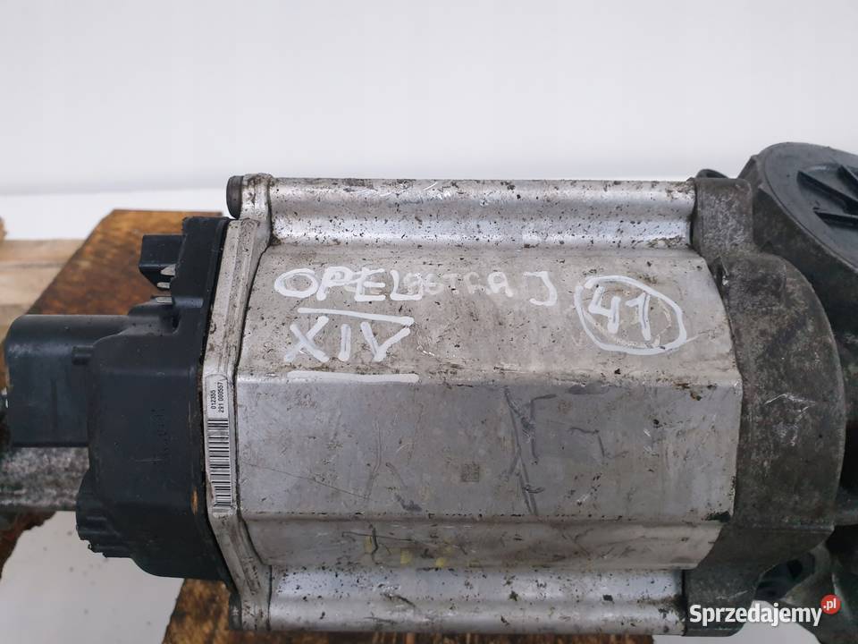 Opel Astra IV J PRZEKŁADNIA MAGLOWNICA 13363851 Rudka