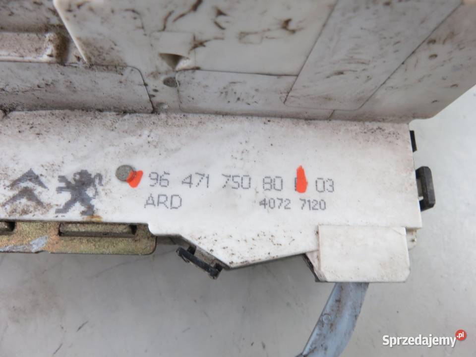 ZAMEK PRAWY TYLNY CITROEN C4 I 9647175080 sprzedam