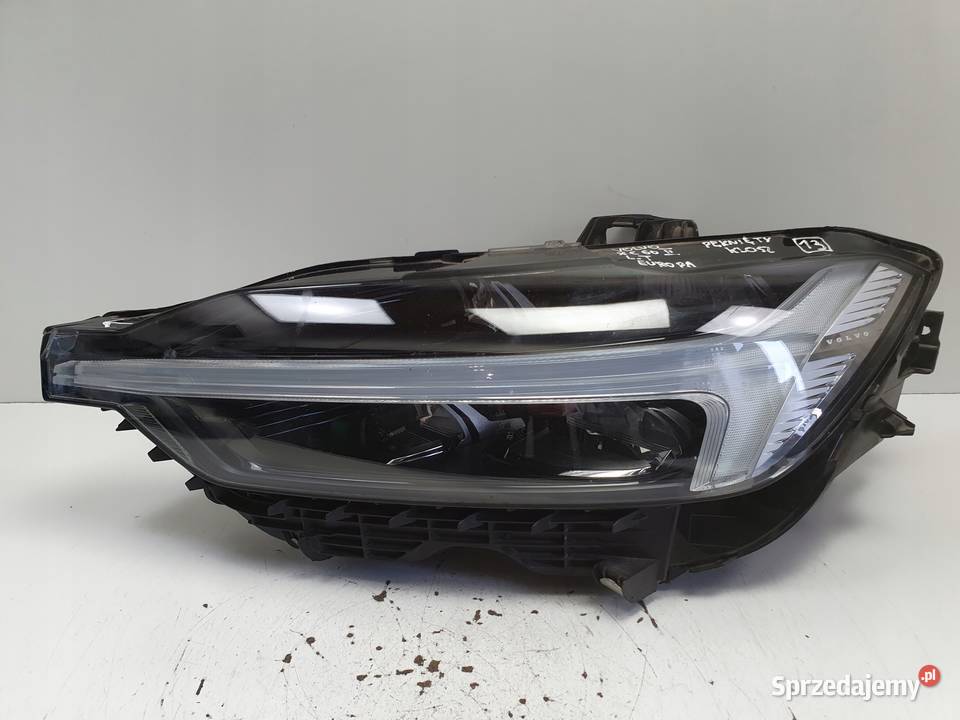 Volvo XC60 II LIFT 21 PRZEDNIA LAMPA LEWA lewy lubelskie Janów