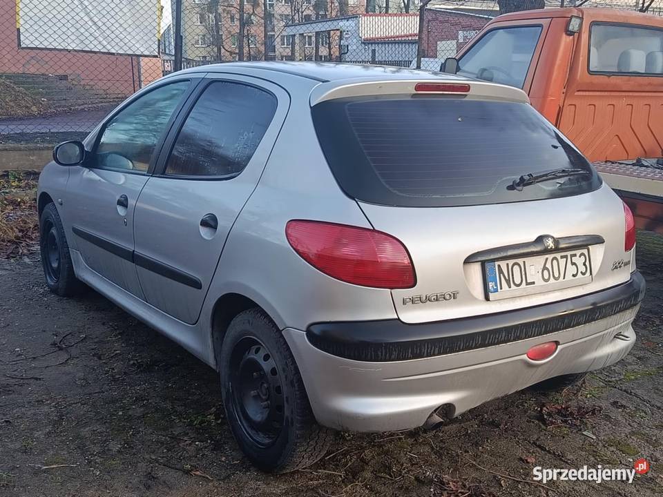 Sprzedam samochód osobowy